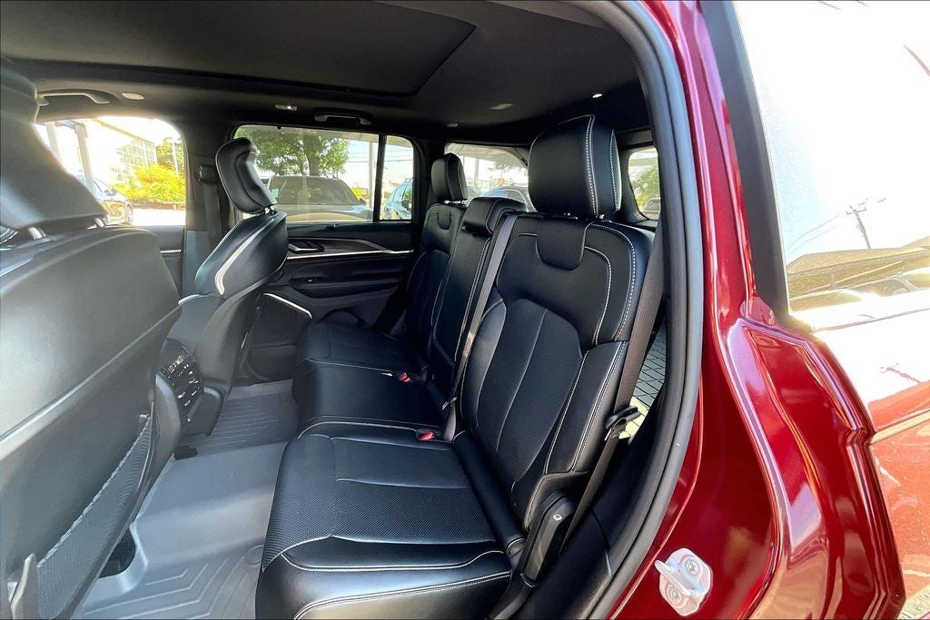 2023 Jeep Grand Cherokee Overland