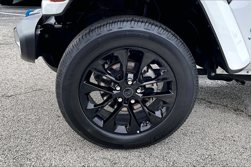 2024 Jeep Wrangler Sahara 4xe