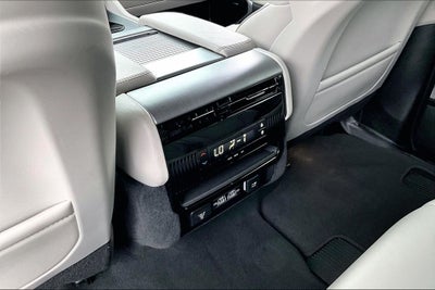 2025 Jeep Wagoneer Base