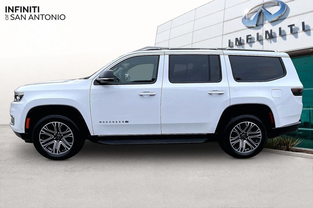 2025 Jeep Wagoneer Base