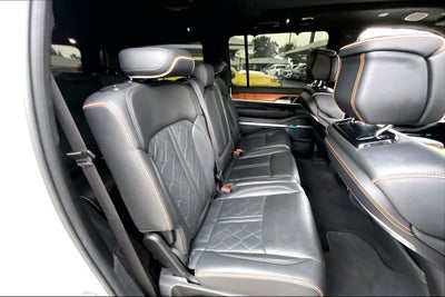 2022 Jeep Grand Wagoneer Series III