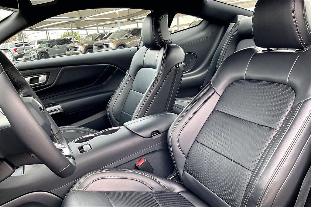 2025 Ford Mustang EcoBoost Premium