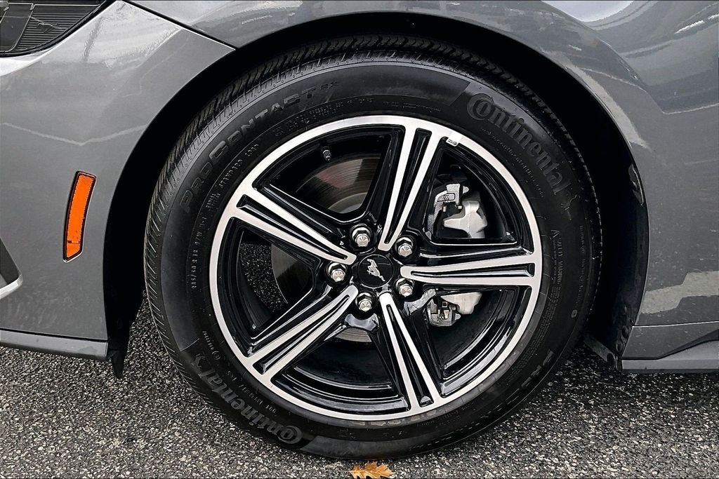 2025 Ford Mustang EcoBoost Premium