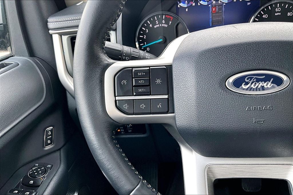 2024 Ford Expedition Max XLT