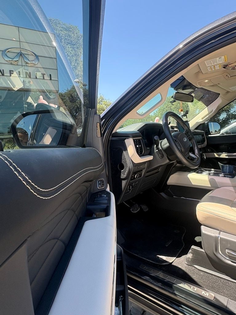 2024 Ford Expedition Platinum
