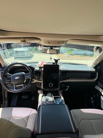 2024 Ford Expedition Platinum