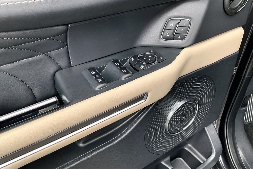 2024 Ford Expedition Platinum