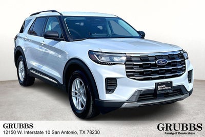 2025 Ford Explorer Active