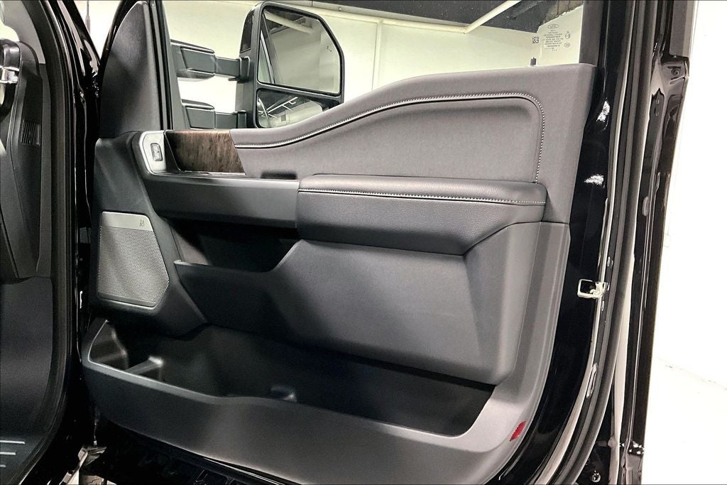 2026 Ford F-450SD Lariat DRW