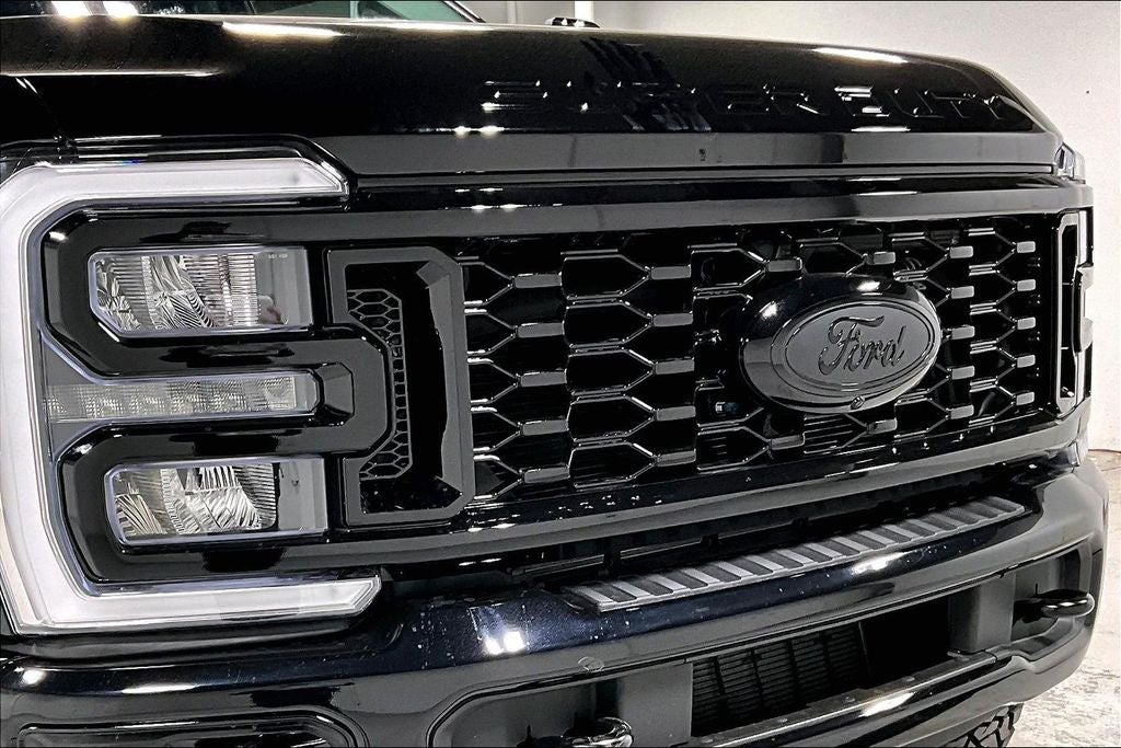 2026 Ford F-450SD Lariat DRW