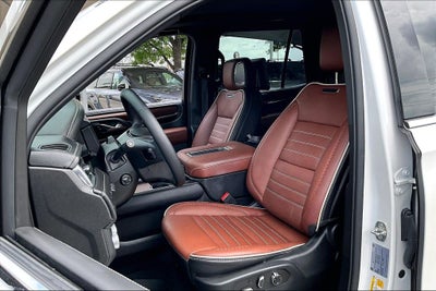 2023 GMC Yukon Denali Ultimate