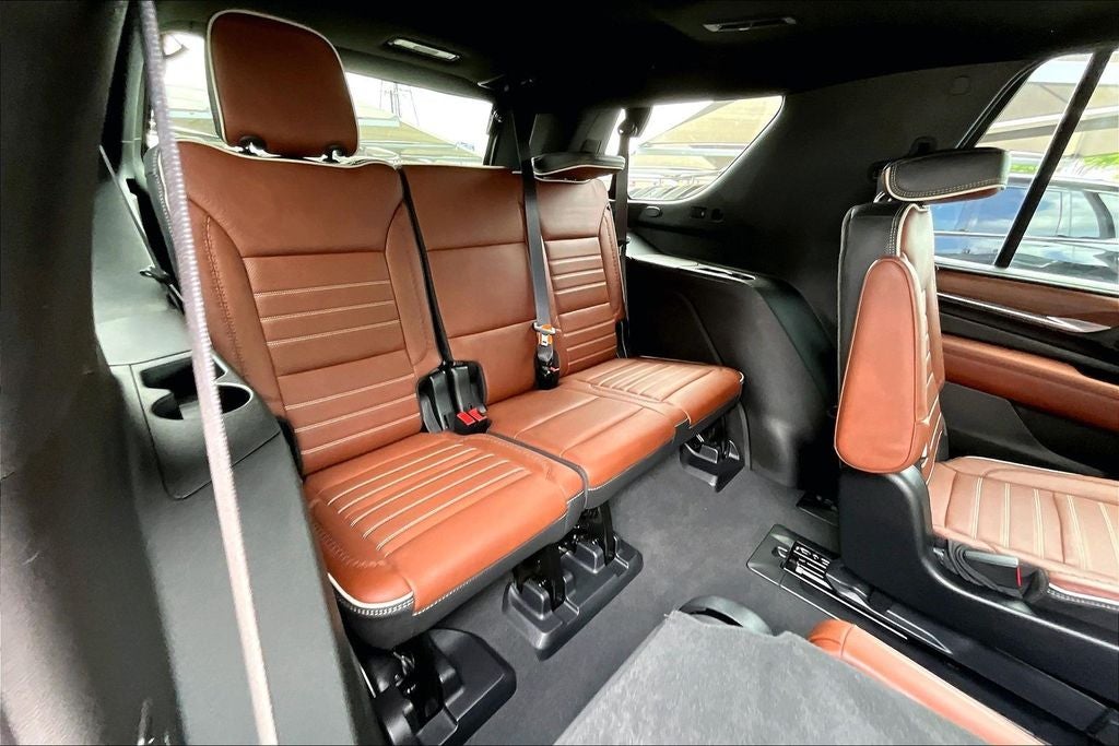 2023 GMC Yukon Denali Ultimate