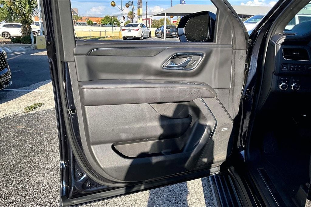2023 GMC Yukon XL AT4