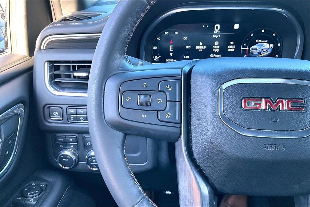 2023 GMC Yukon XL AT4