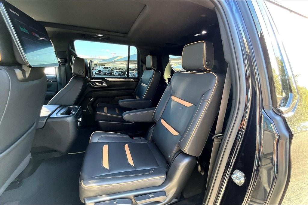 2023 GMC Yukon XL AT4