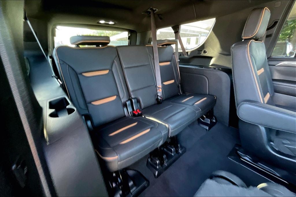 2023 GMC Yukon XL AT4