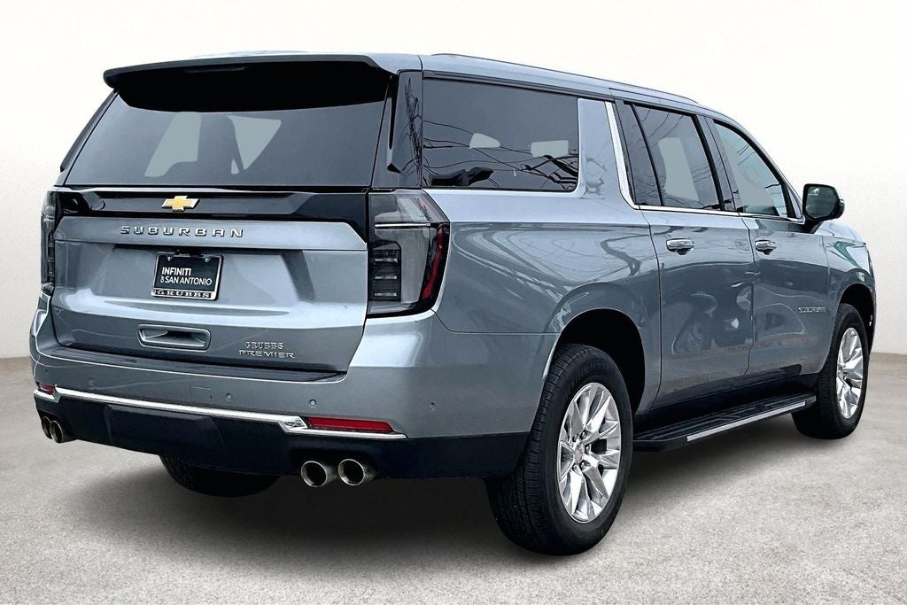 2025 Chevrolet Suburban Premier