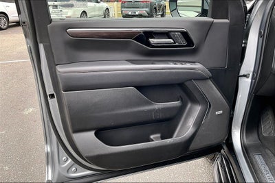 2025 Chevrolet Suburban Premier