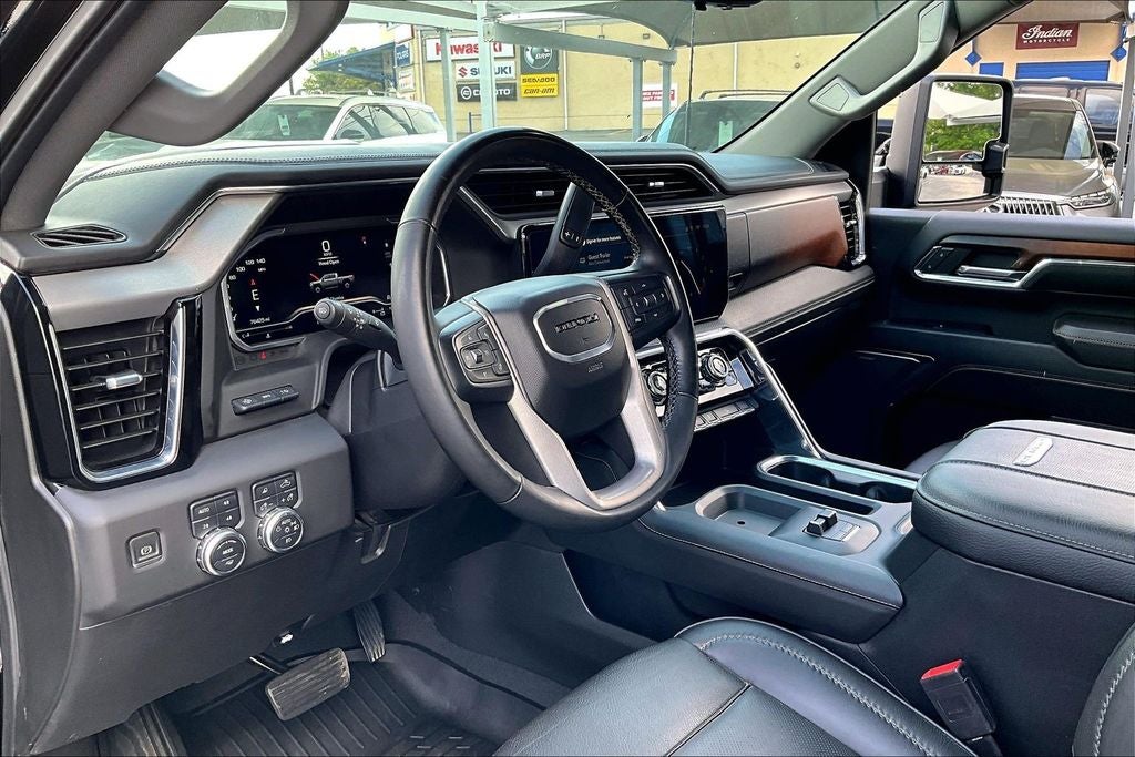 2024 GMC Sierra 2500HD Denali