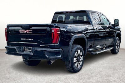 2024 GMC Sierra 2500HD Denali