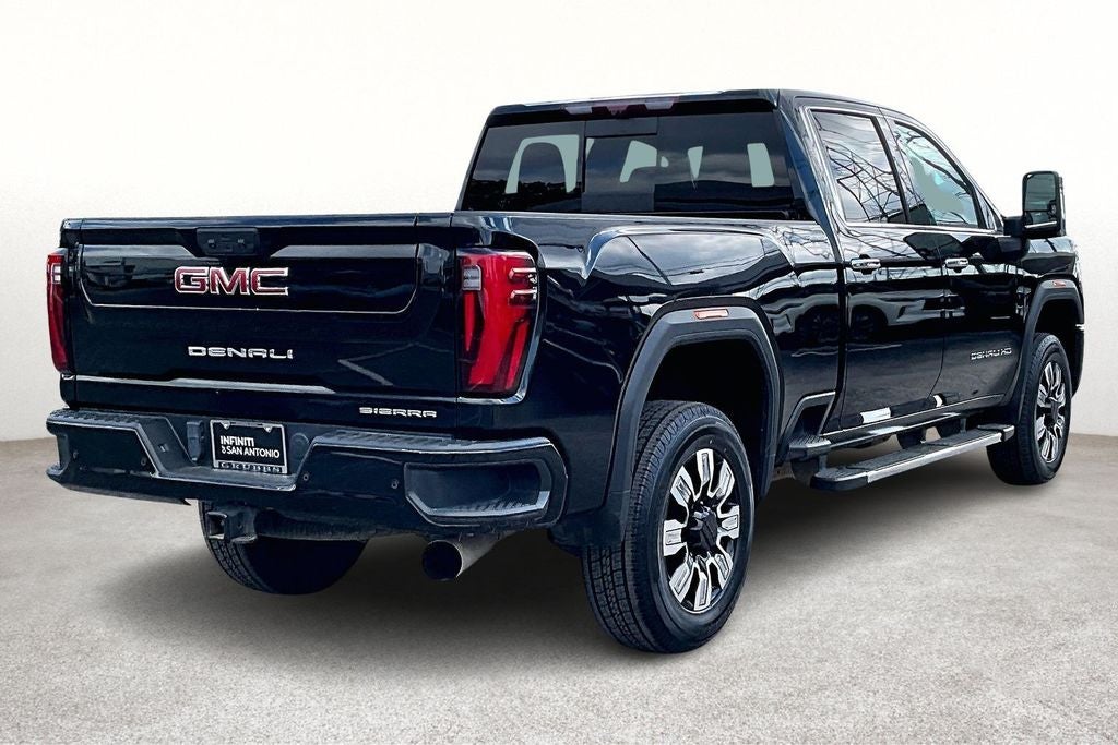 2024 GMC Sierra 2500HD Denali