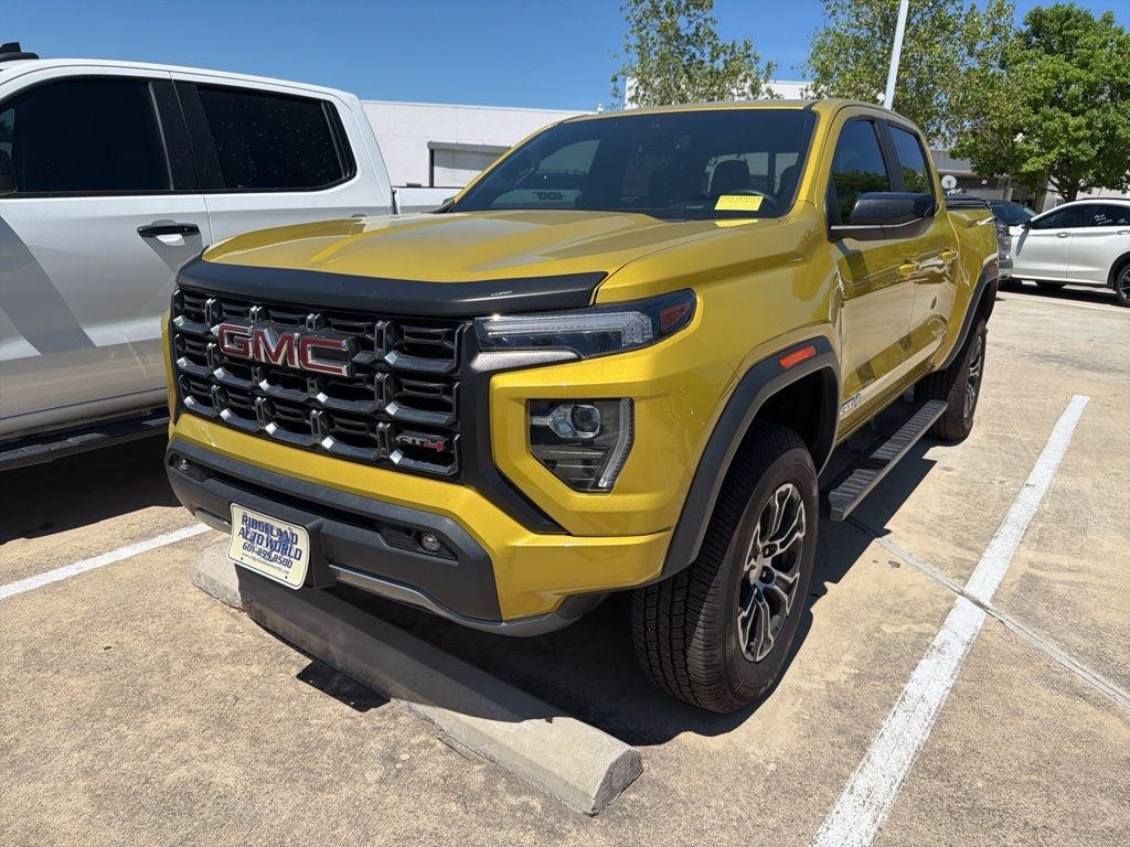 2023 GMC Canyon AT4