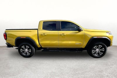2023 GMC Canyon AT4