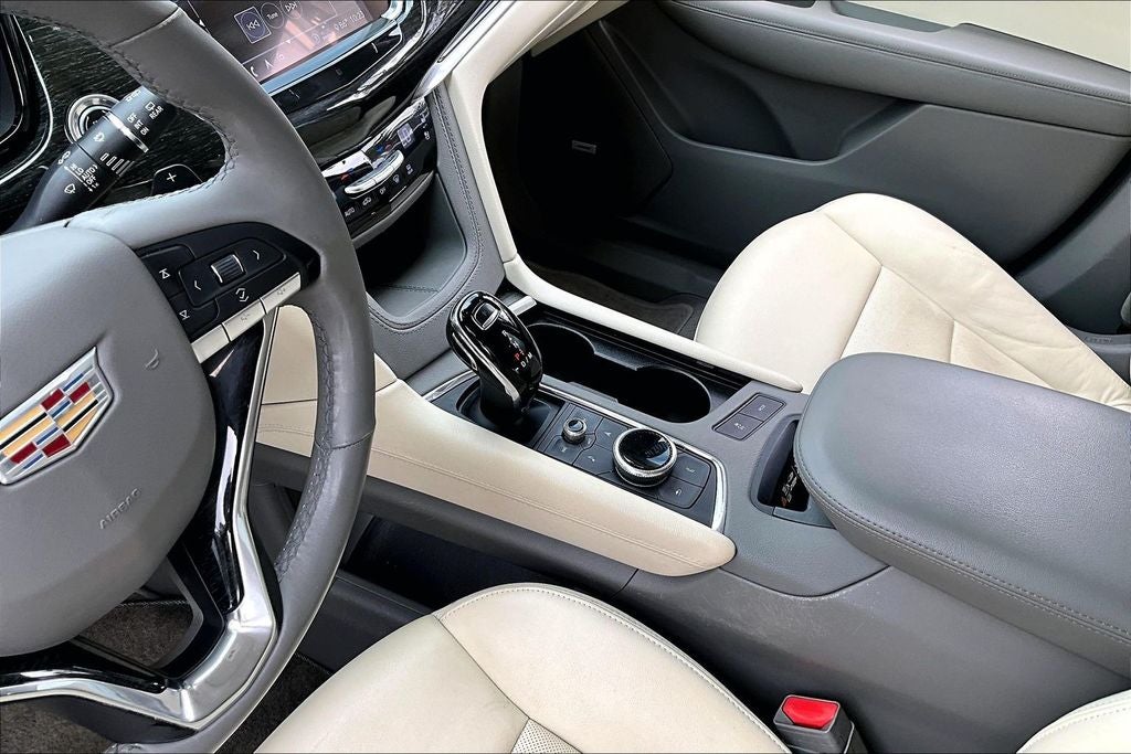 2020 Cadillac XT6 Premium Luxury