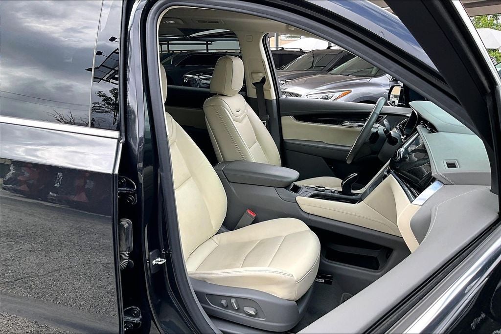 2020 Cadillac XT6 Premium Luxury