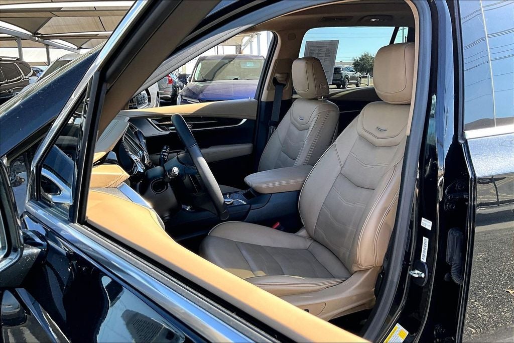 2020 Cadillac XT6 Premium Luxury