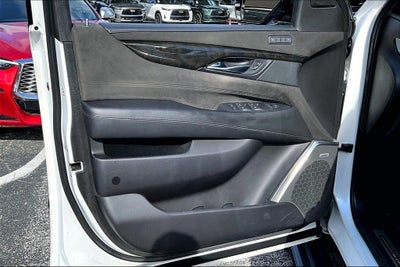 2018 Cadillac Escalade ESV Platinum Edition
