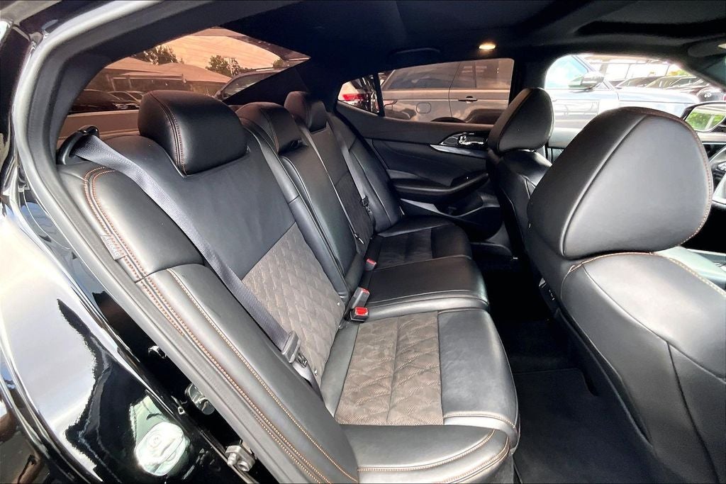2023 Nissan Maxima SR