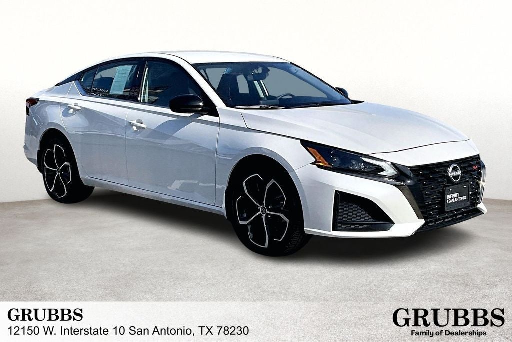 2025 Nissan Altima 2.5 SR