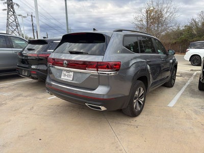 2024 Volkswagen Atlas 2.0T SE
