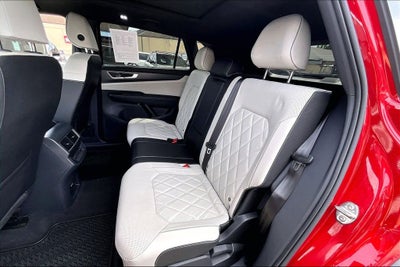 2024 Volkswagen Atlas Cross Sport 2.0T SEL Premium R-Line