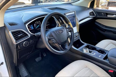 2021 Ford Edge SE