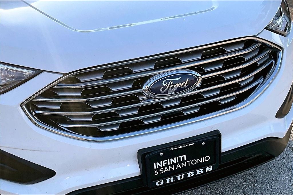 2021 Ford Edge SE