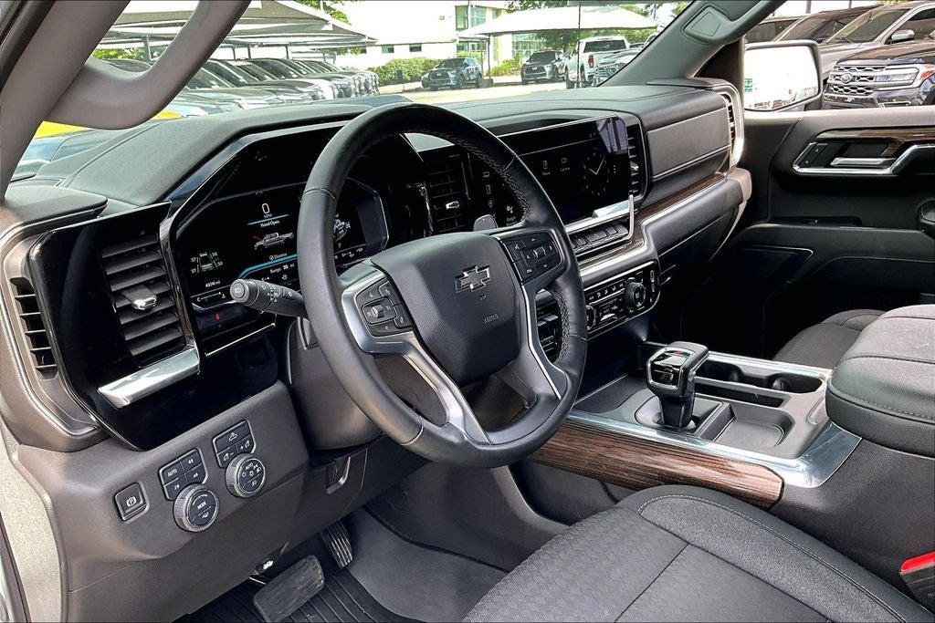 2024 Chevrolet Silverado 1500 LT Trail Boss