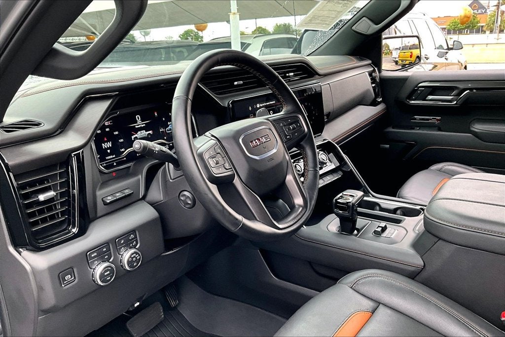 2025 GMC Sierra 1500 AT4