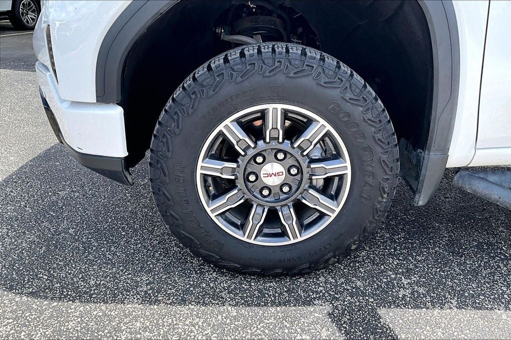2024 GMC Sierra 1500 AT4