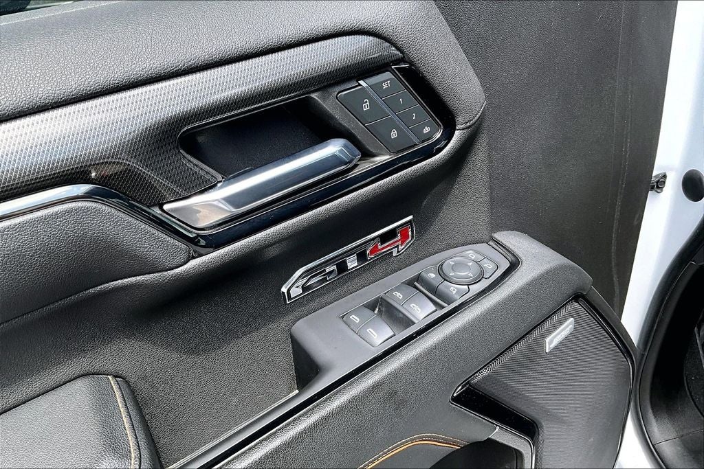 2024 GMC Sierra 1500 AT4