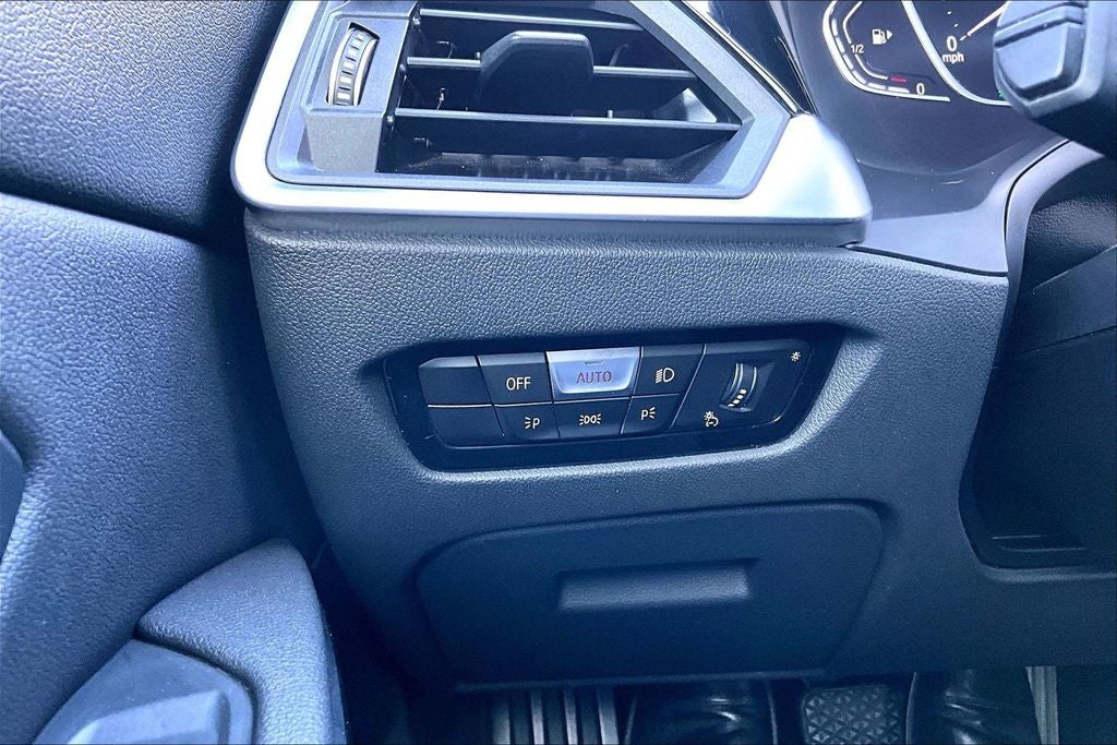 2021 BMW 3 Series 330i