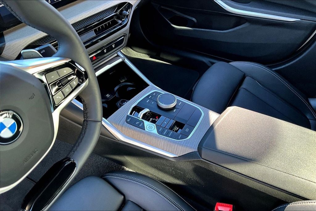 2025 BMW 3 Series 330i