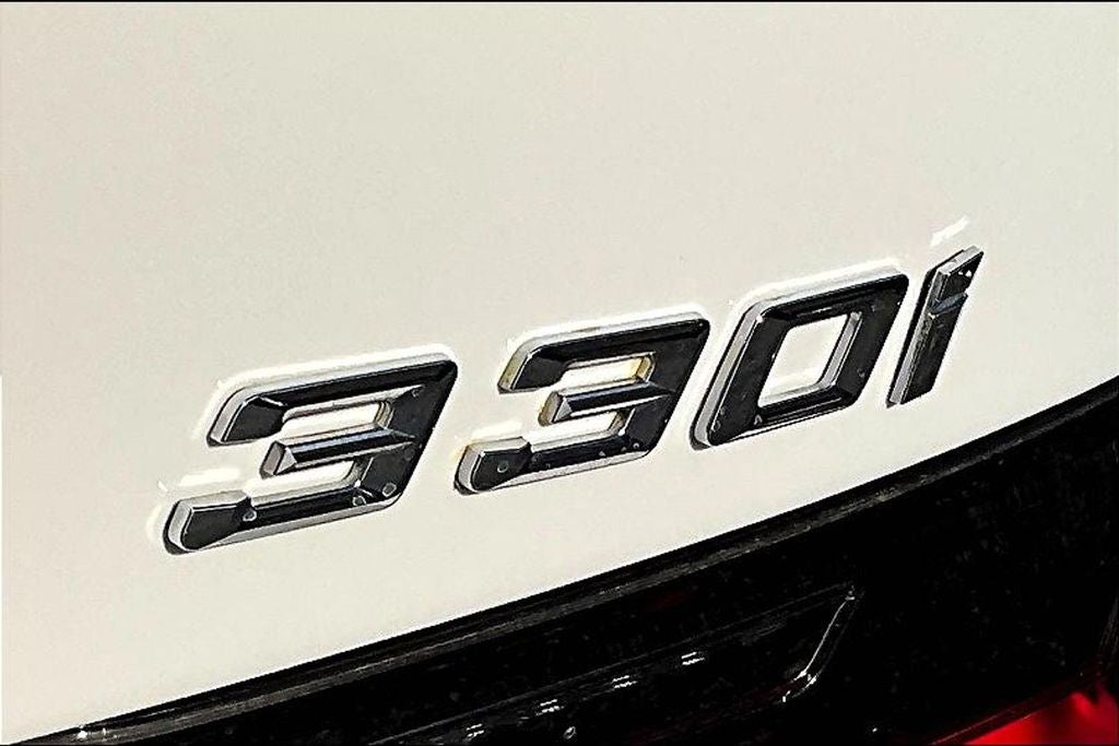 2025 BMW 3 Series 330i