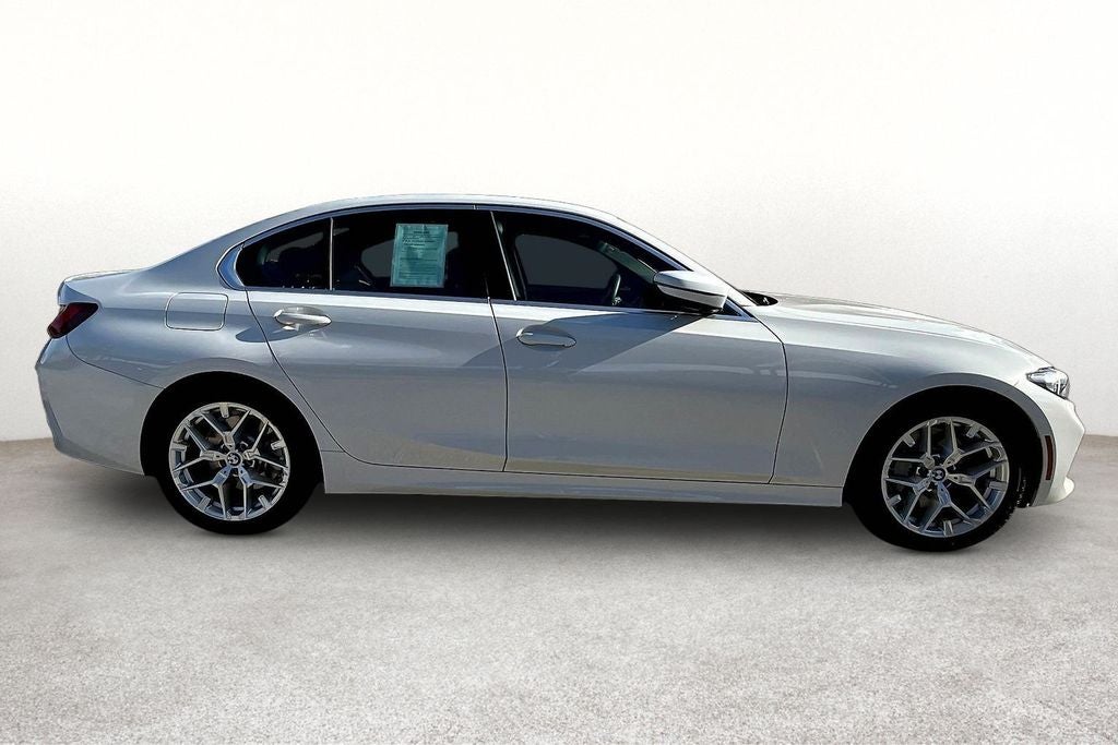 2025 BMW 3 Series 330i