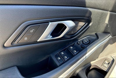 2025 BMW 3 Series 330i