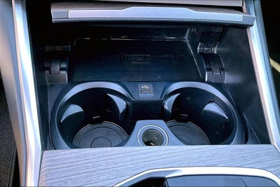 2025 BMW 3 Series 330i xDrive