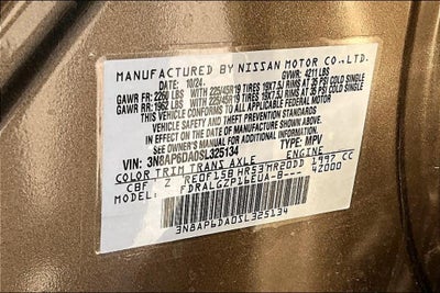 2025 Nissan Kicks SR