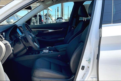 2025 INFINITI QX50 PURE