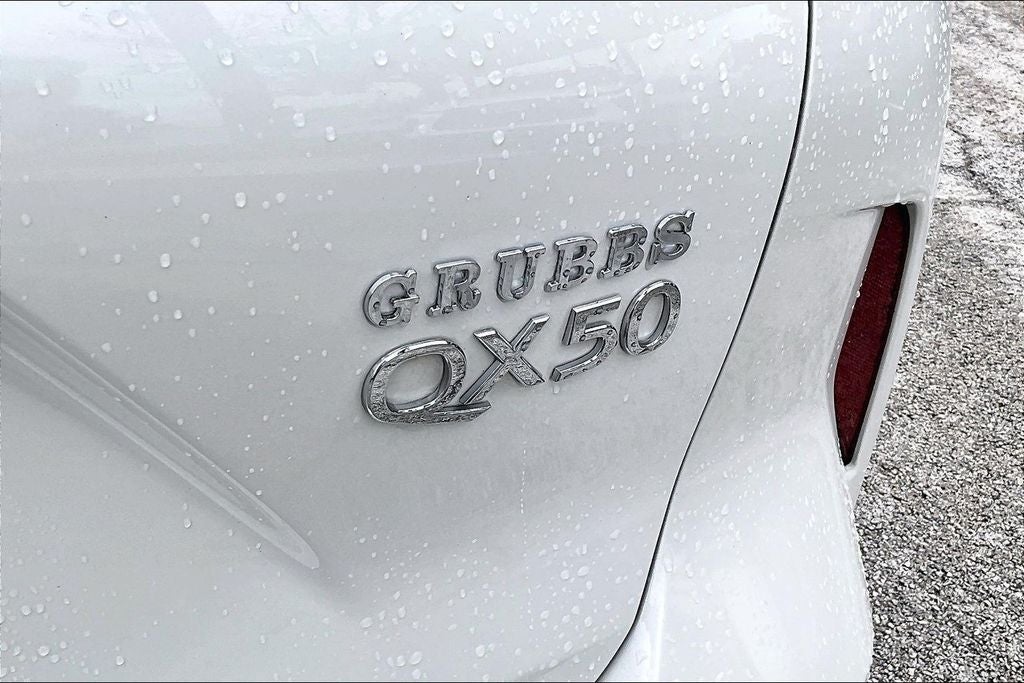 2022 INFINITI QX50 LUXE